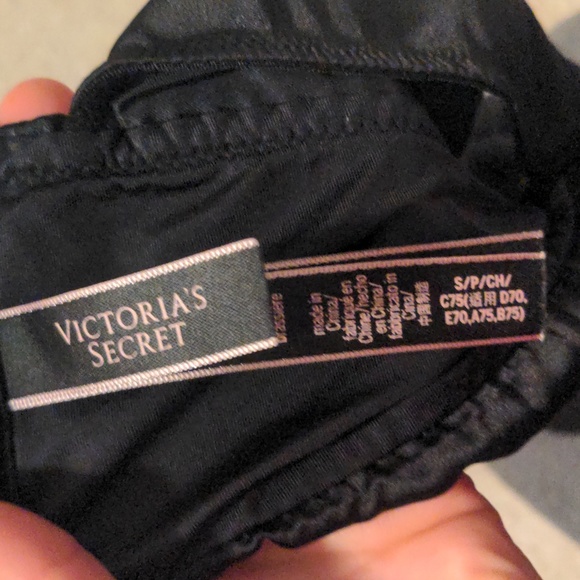 Victoria secret - size small bralette - brand new - Picture 3 of 3
